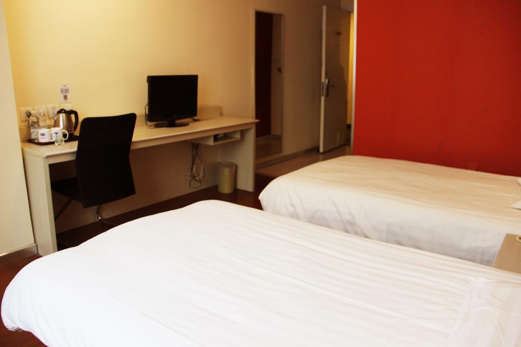 Hanting Hotel Nanjing Hanzhong Nanquim Quarto foto